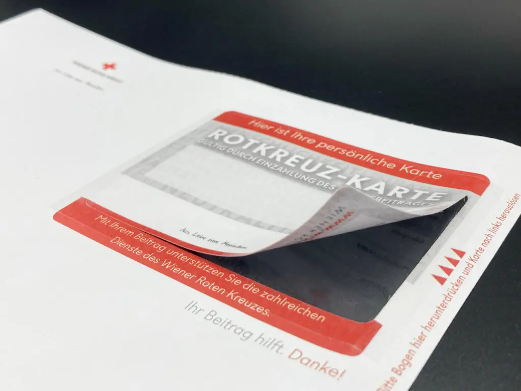 Integrierte Karte Mockup für Rotes Kreuz